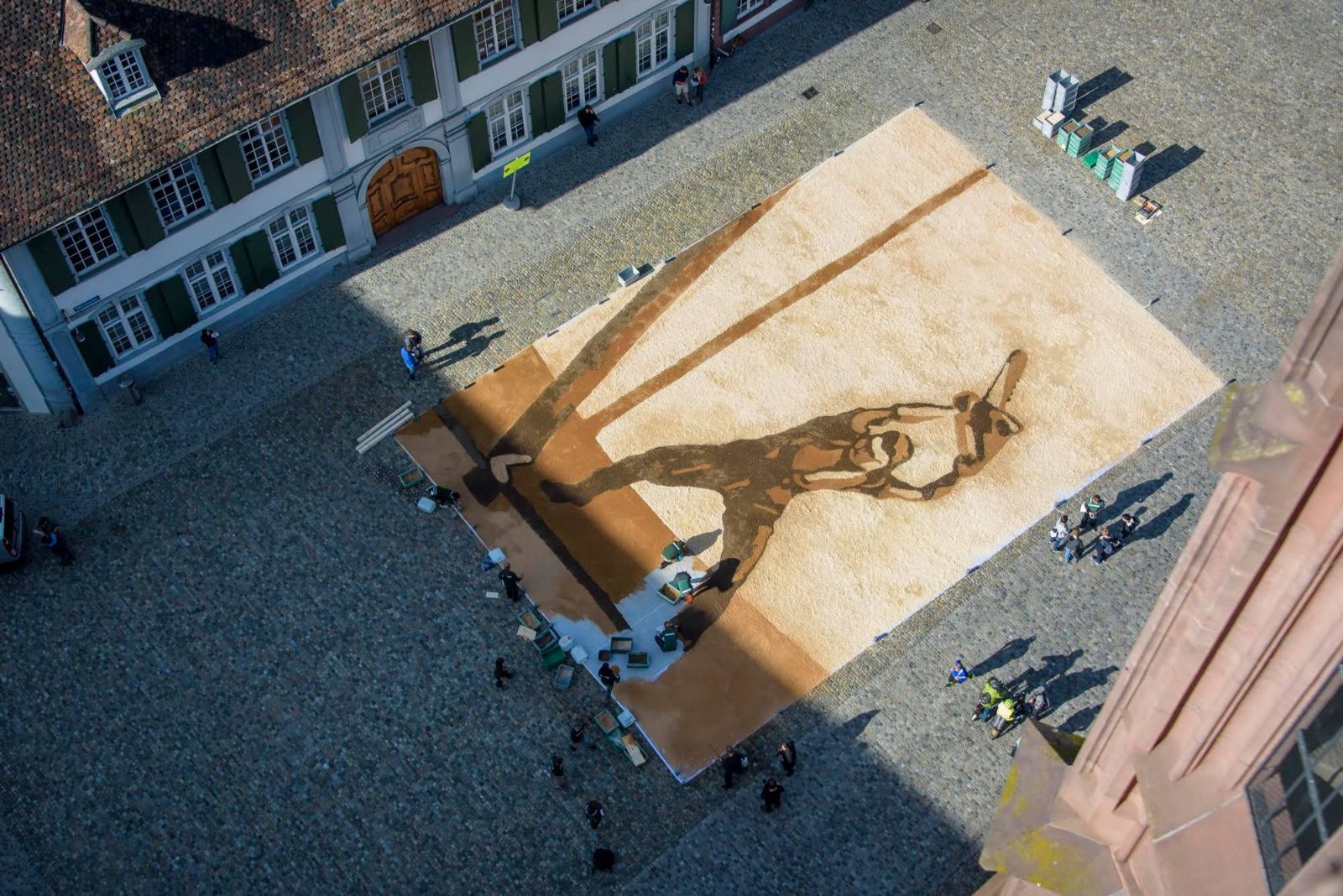 Greenpeace-Aktion auf dem Münsterplatz – {source?html}