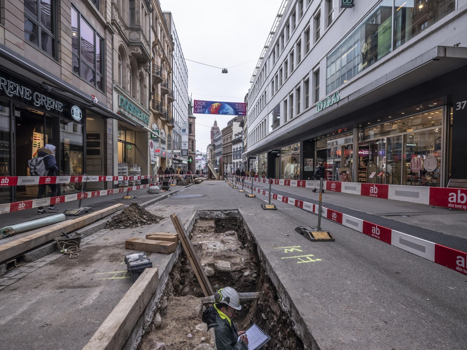 Archäologische Bodenforschung, Ausgrabung Freie Strasse – {source?html}