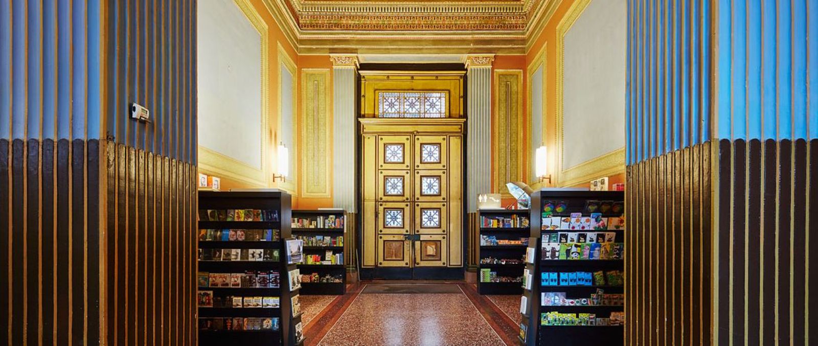 Naturhistorisches Museum Basel, Foyer, Architekt: Melchior Berri (1849) – {source?html}